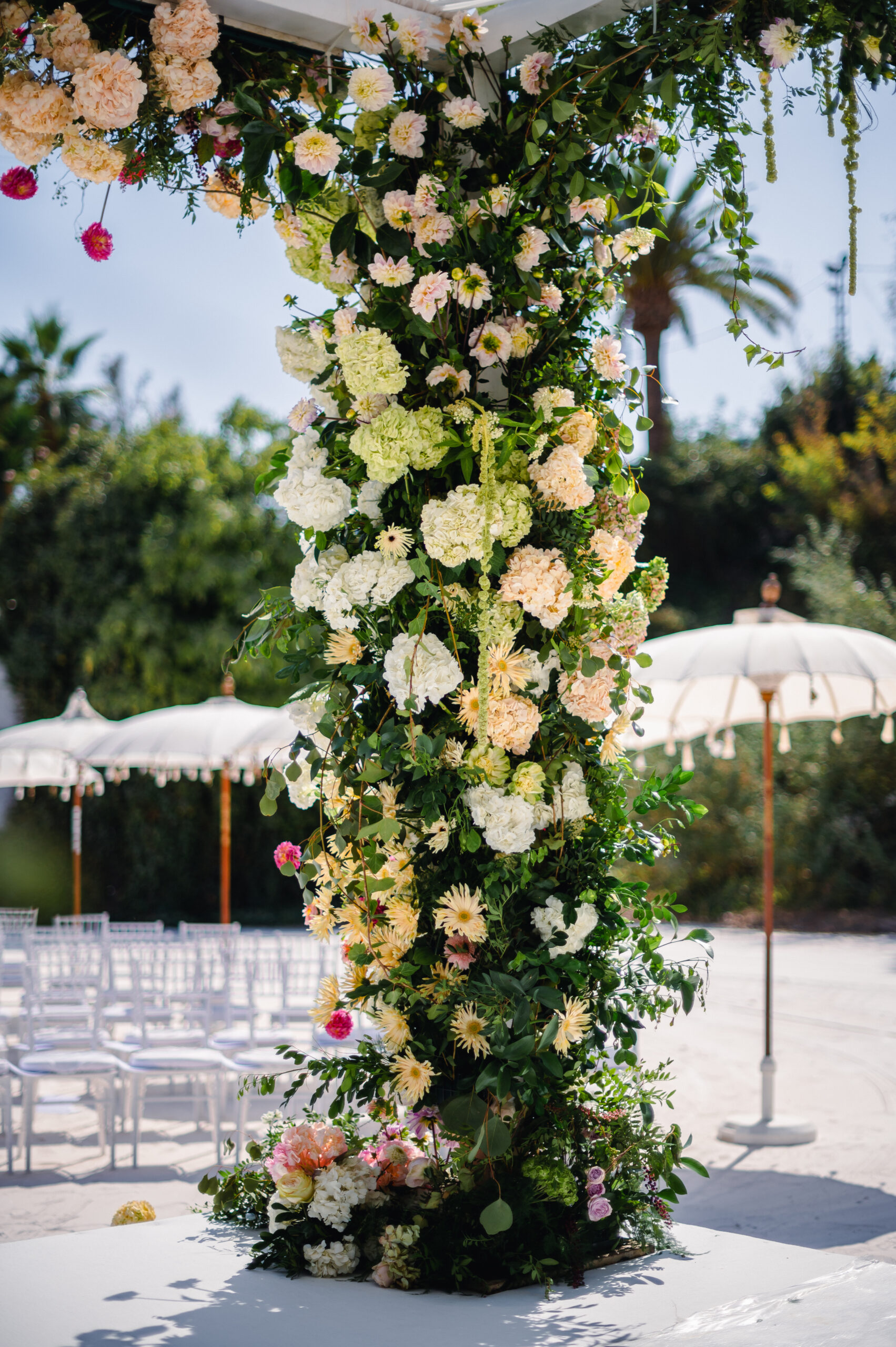 Marbella wedding flowers